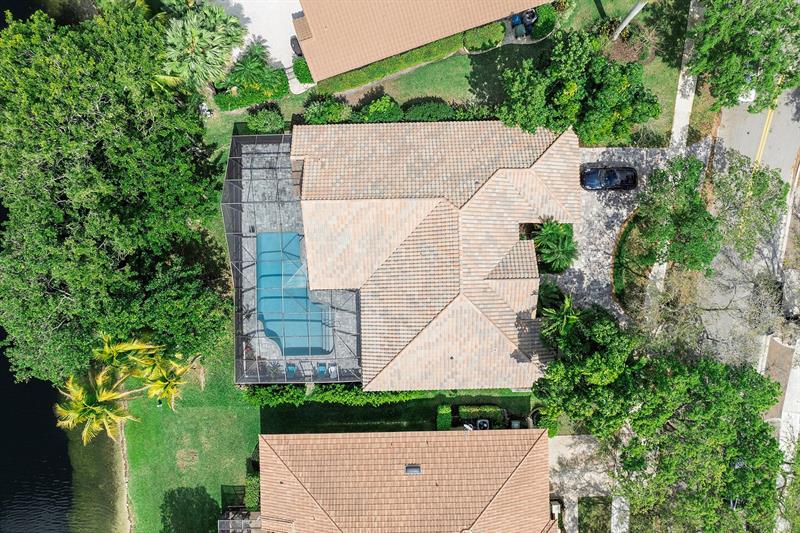 Image 37 of 46 For 1041 Woodfall Ct