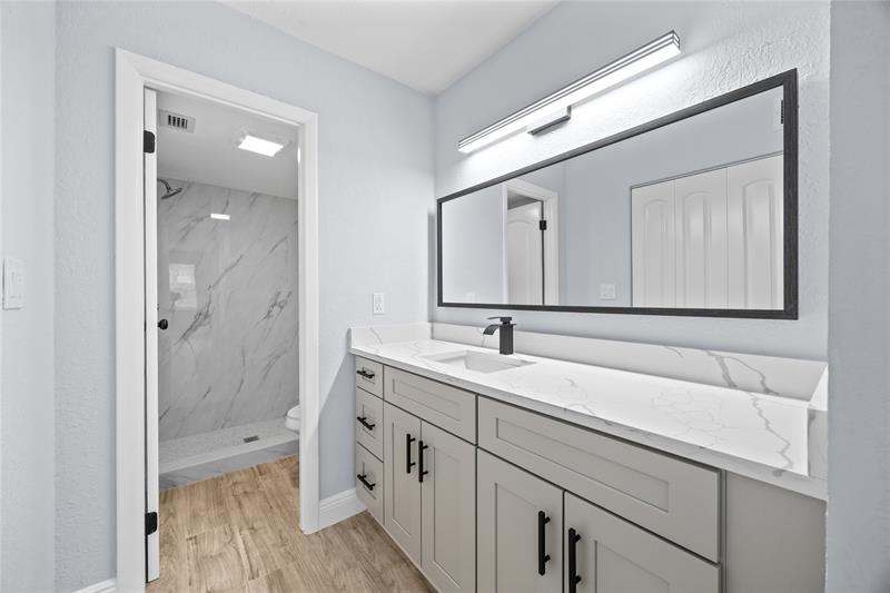 Image 16 of 47 For 6061 Falls Cir Dr  109