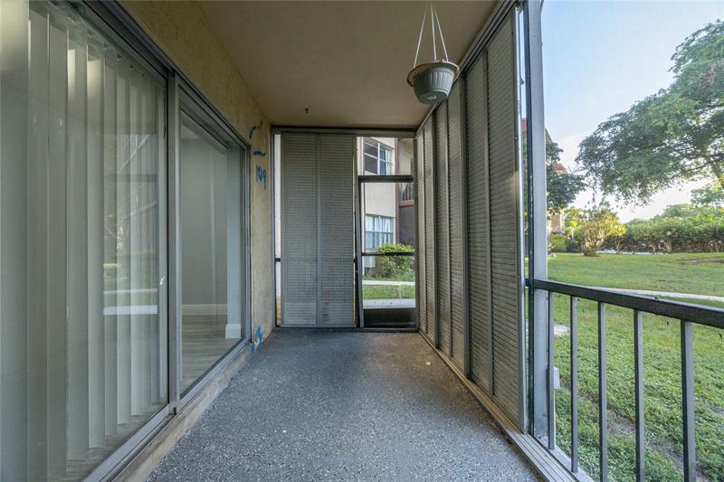 Image 41 of 47 For 6061 Falls Cir Dr  109