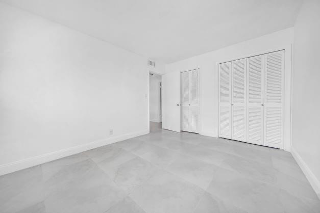 Image 7 of 23 For 2420 Johnson St  107
