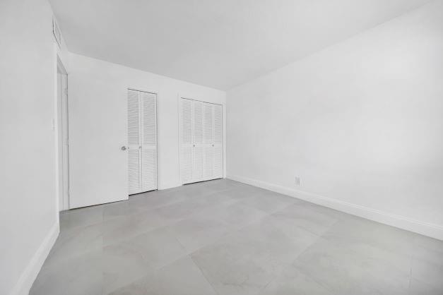 Image 8 of 23 For 2420 Johnson St  107