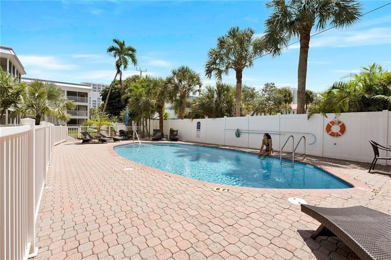 Image 12 of 24 For 1439 Ocean Blvd  215
