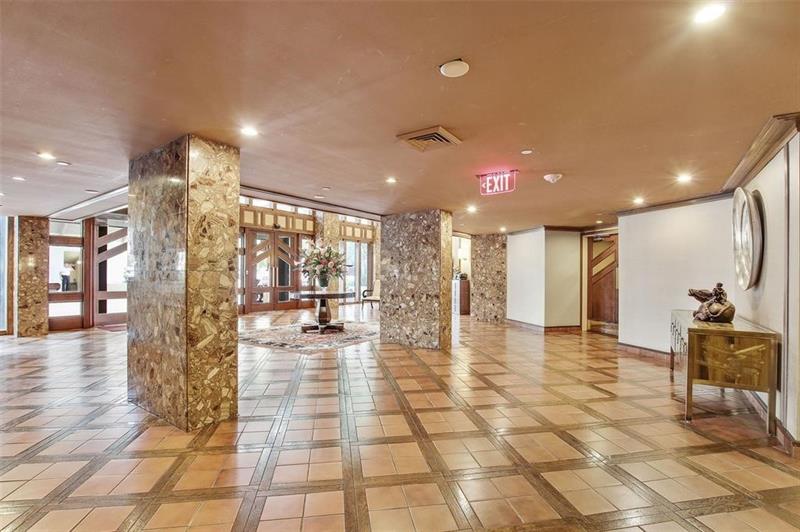 Image 15 of 20 For 520 Brickell Key Dr Unit Bh25