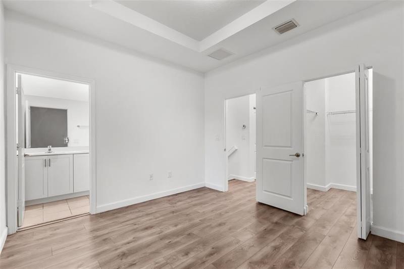 Image 8 of 38 For 340 208th Ter  340