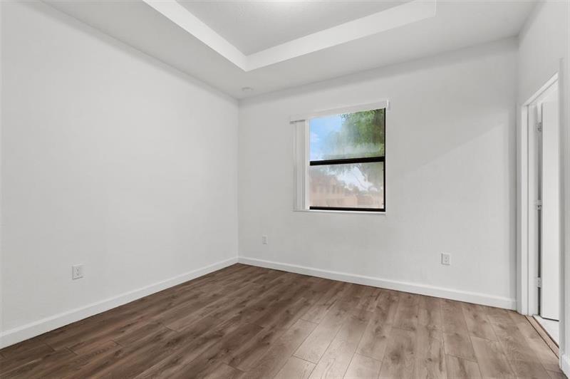 Image 9 of 38 For 340 208th Ter  340