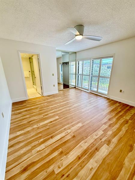 Image 27 of 54 For 2911 22nd Cir  37b