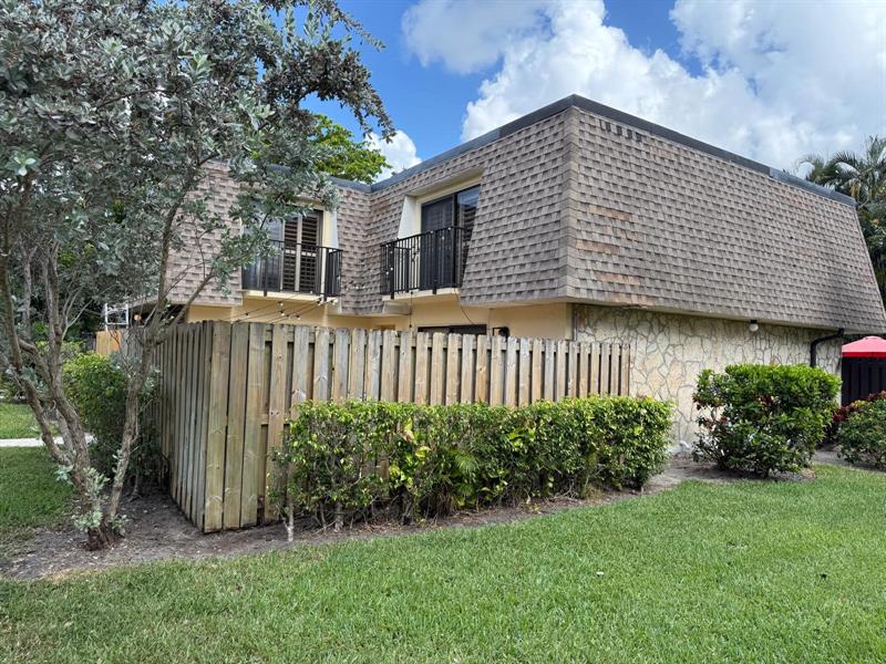 Image 5 of 54 For 2911 22nd Cir  37b