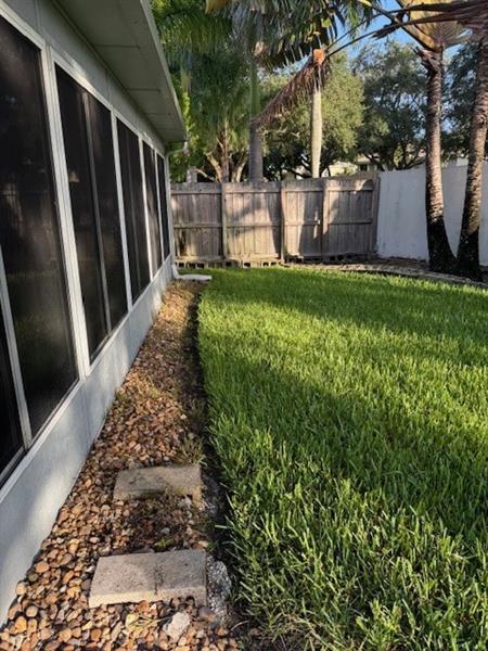 Image 18 of 35 For 11201 Reveille Rd