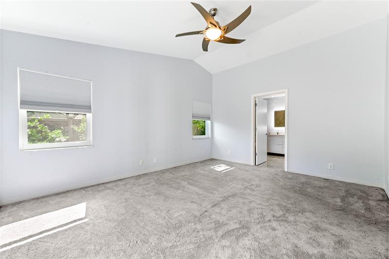 Image 17 of 38 For 21300 Millbrook Ct