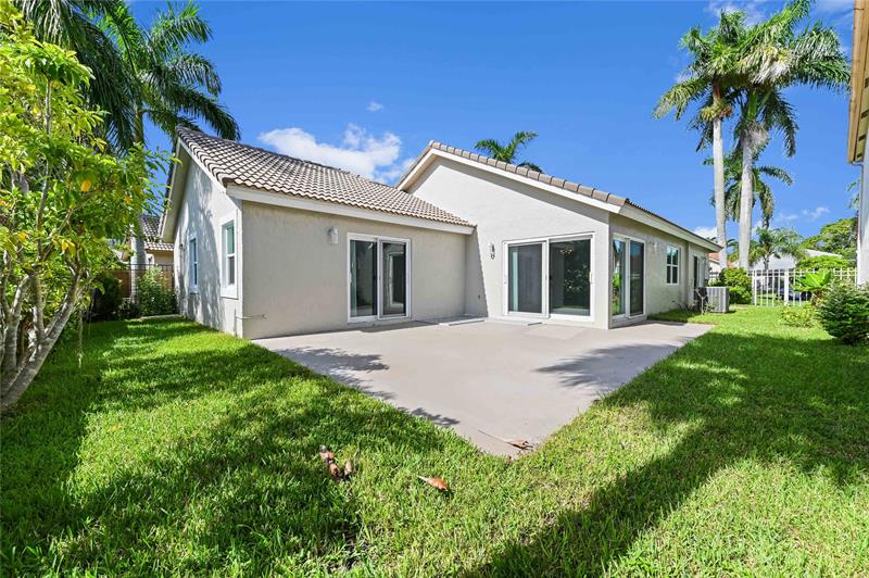 Image 30 of 38 For 21300 Millbrook Ct