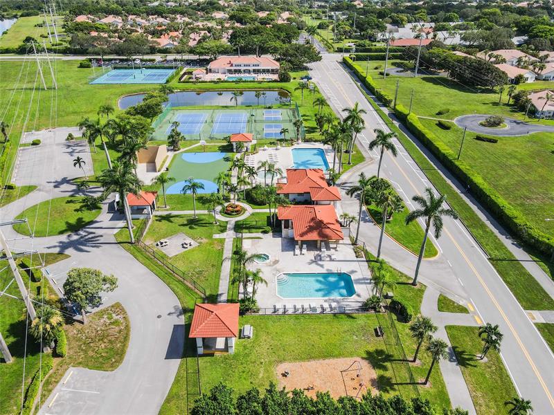 Image 37 of 38 For 21300 Millbrook Ct