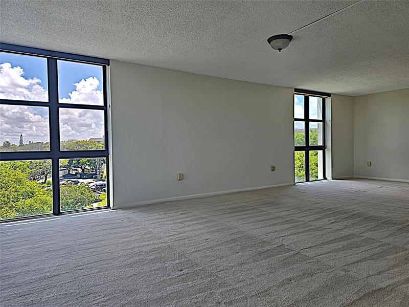 Image 11 of 42 For 1201 River Reach Dr  416