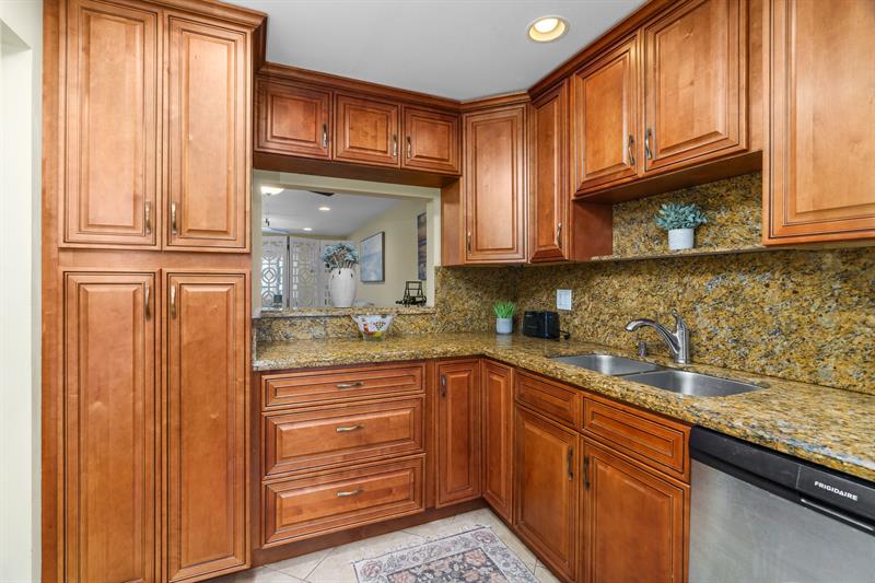 Image 11 of 65 For 8650 11th St  A153