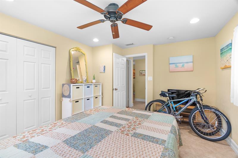 Image 17 of 65 For 8650 11th St  A153