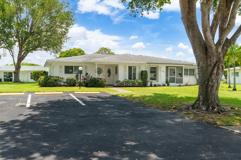 Image 47 of 65 For 8650 11th St  A153