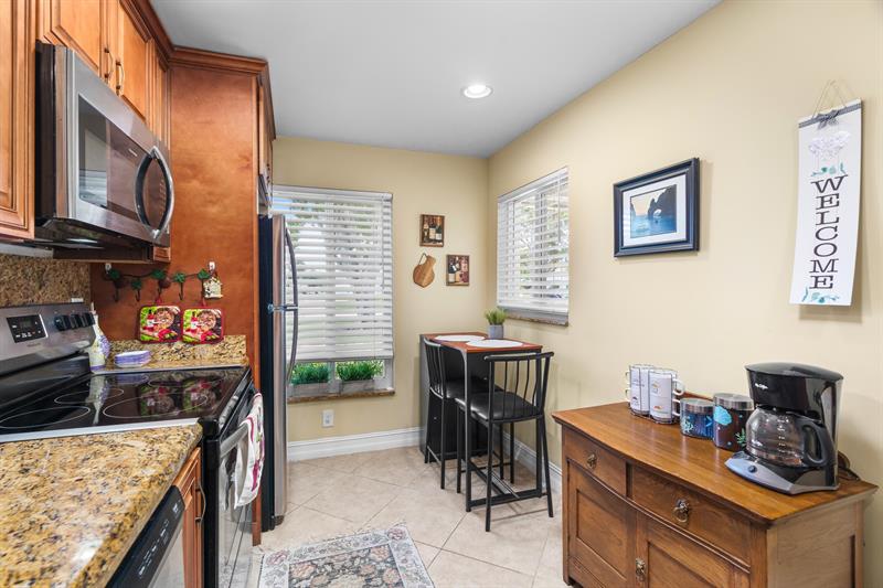 Image 8 of 65 For 8650 11th St  A153