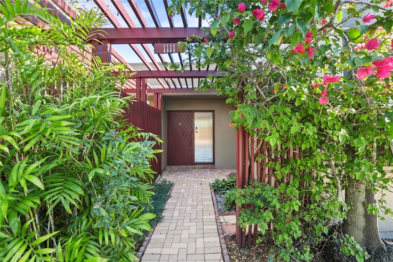 Details for 1111 Windward Dr, Pembroke Pines, FL 33026