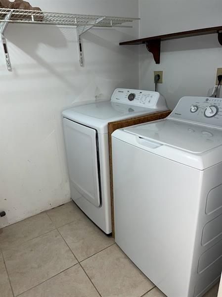 Image 25 of 27 For 4000 Crystal Lake Dr  212