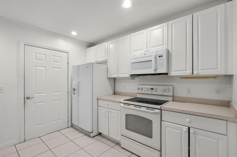 Image 9 of 18 For 1744 Dovetail Dr  C