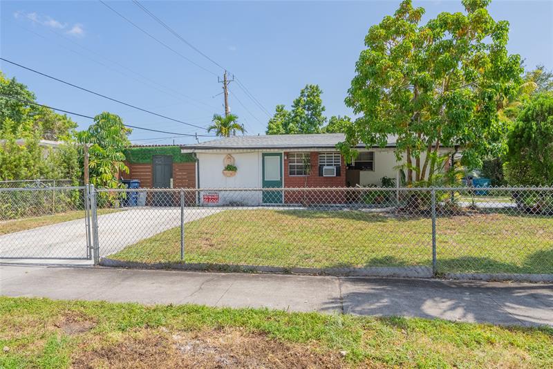 Image 4 of 25 For 20515 15th Ave