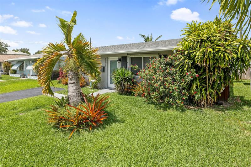 Image 5 of 19 For 4805 27th Way