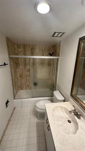 Image 19 of 23 For 3500 Galt Ocean Dr  715