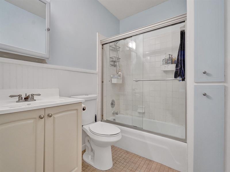 Image 7 of 30 For 2250 66th St  1523