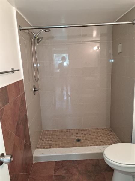 Image 23 of 28 For 8901 Wiles Rd  204
