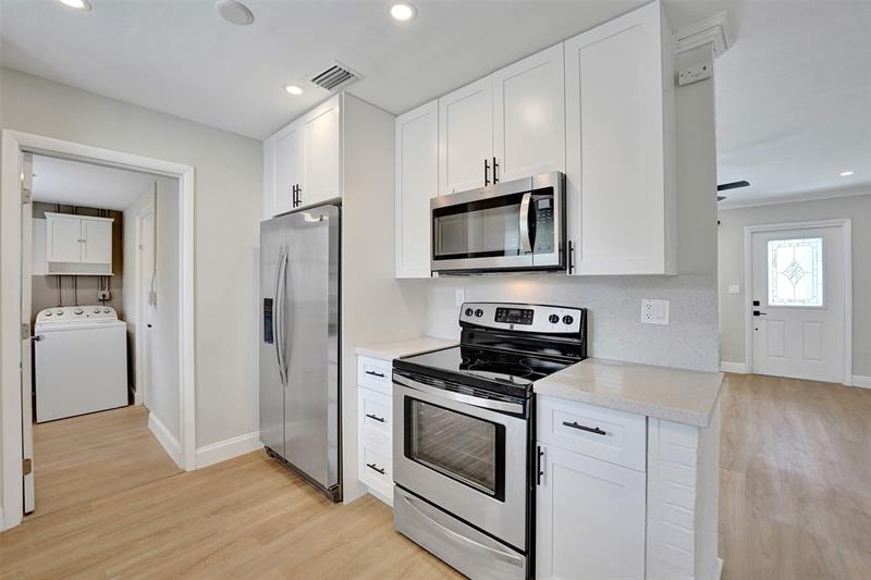 Image 10 of 40 For 421 39th Ave