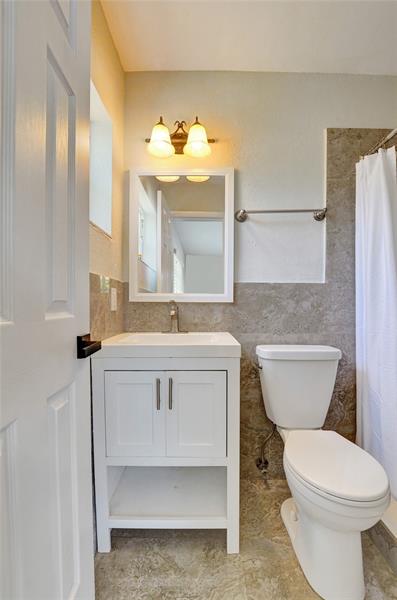 Image 21 of 40 For 421 39th Ave