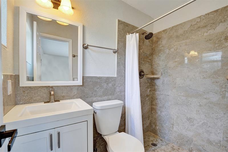 Image 22 of 40 For 421 39th Ave