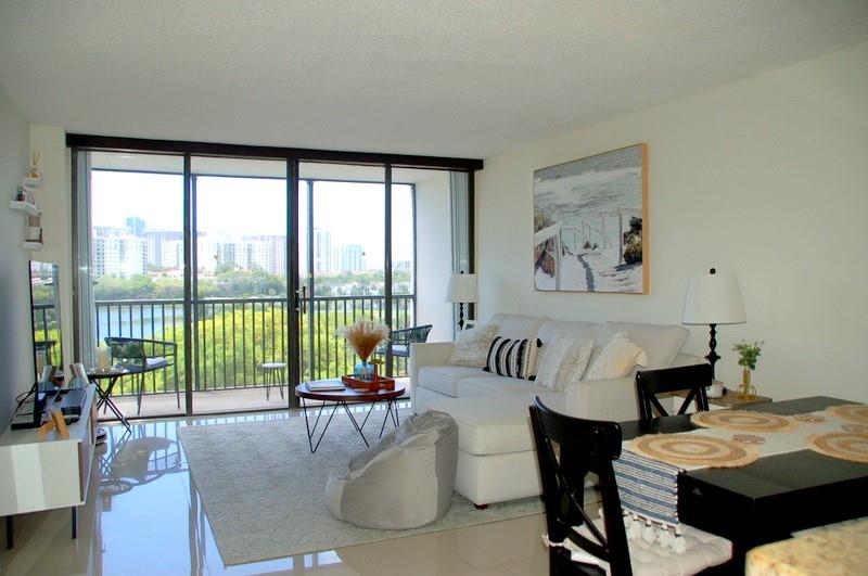 Image 6 of 32 For 3475 Country Club Dr  710