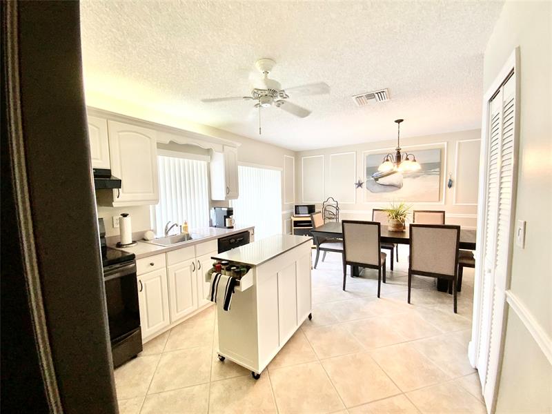 Image 16 of 52 For 8220 3rd Ct  