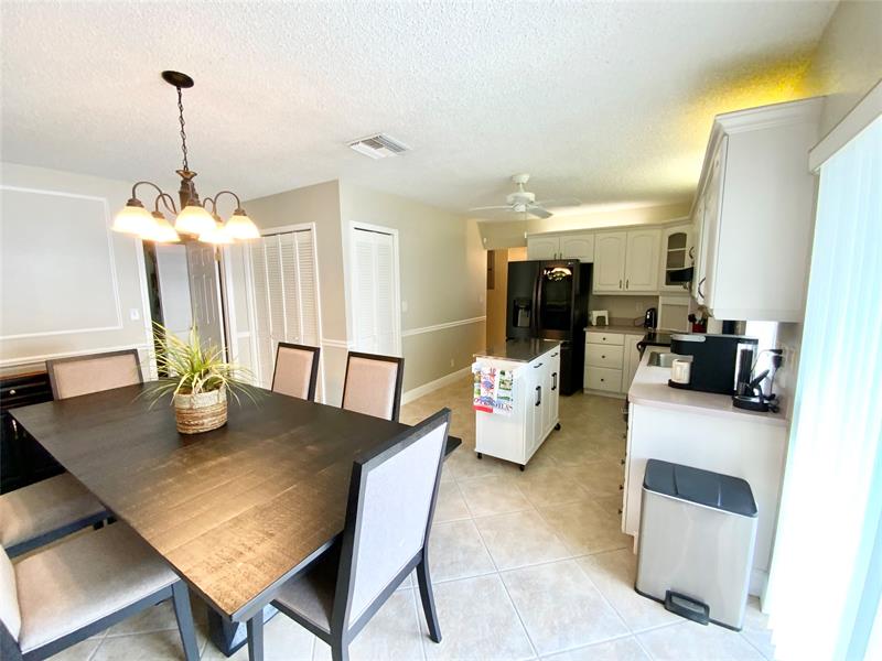 Image 21 of 52 For 8220 3rd Ct  