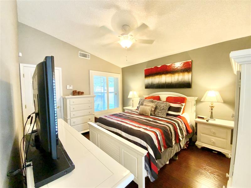 Image 27 of 52 For 8220 3rd Ct  