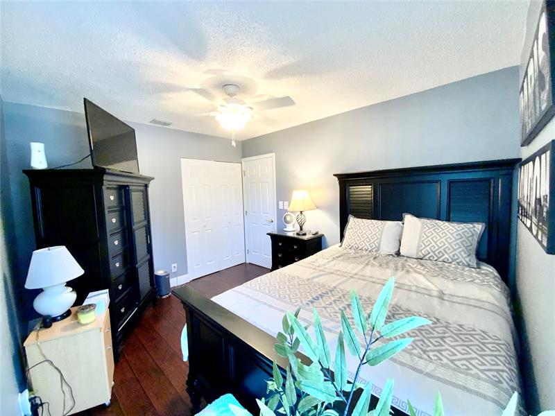 Image 35 of 52 For 8220 3rd Ct  