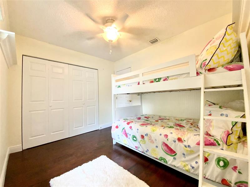 Image 41 of 52 For 8220 3rd Ct  