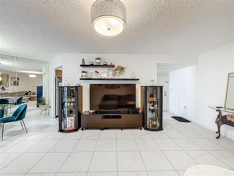 Details for 6555 Broward Blvd  208, Plantation, FL 33317