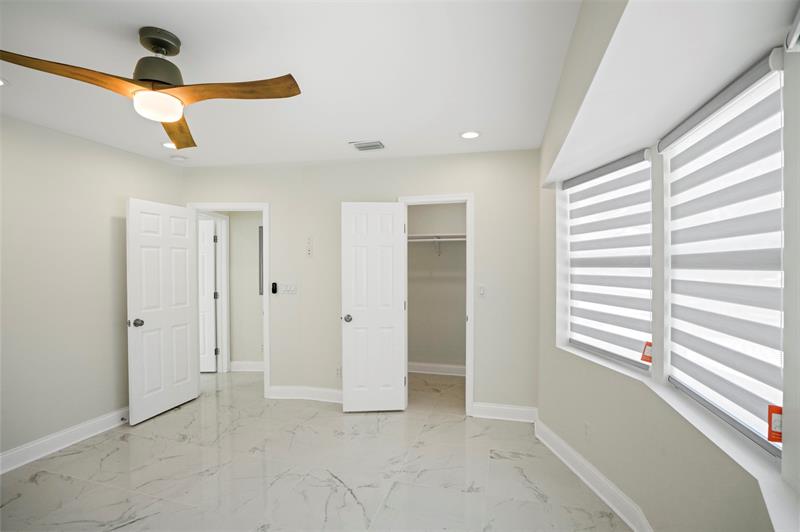 Image 29 of 50 For 2116 Mariner Dr