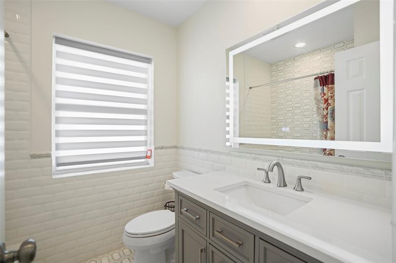 Image 31 of 50 For 2116 Mariner Dr