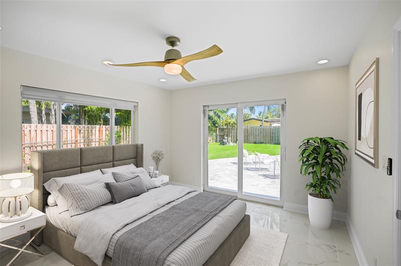Image 4 of 50 For 2116 Mariner Dr