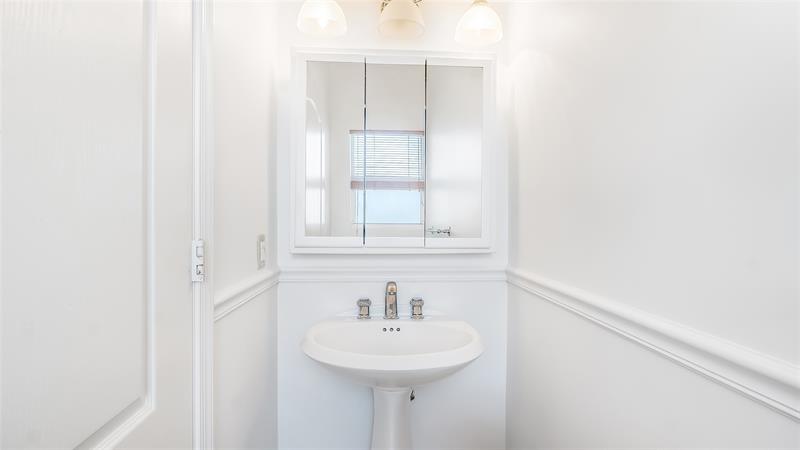 Image 14 of 42 For 512 Ocean Blvd  512