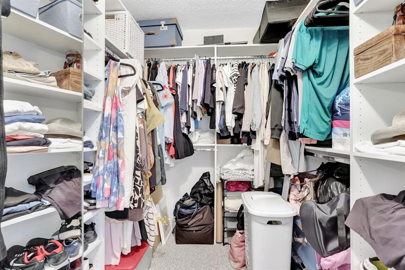 Image 26 of 67 For 2802 Victoria Way E2