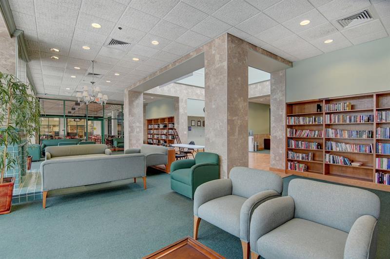 Image 43 of 67 For 2802 Victoria Way E2