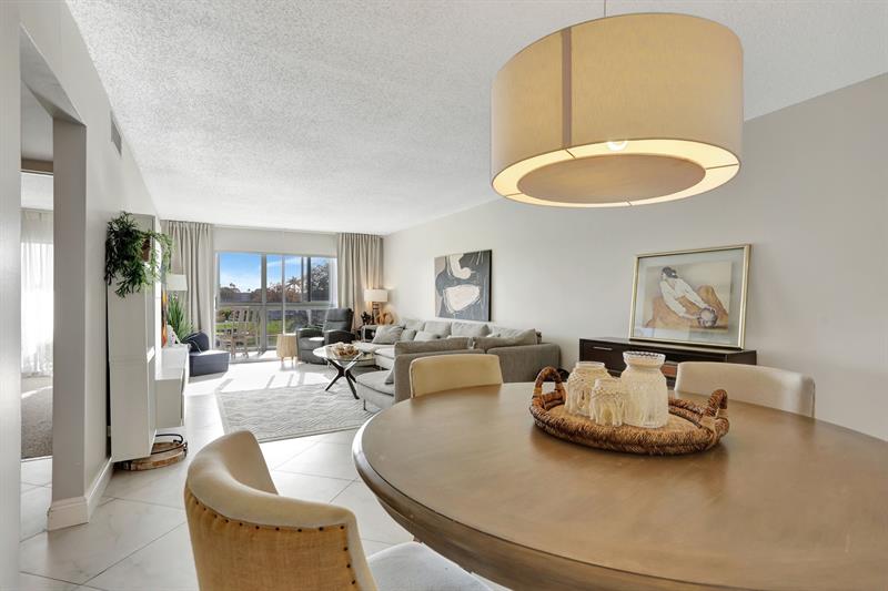 Image 7 of 67 For 2802 Victoria Way E2