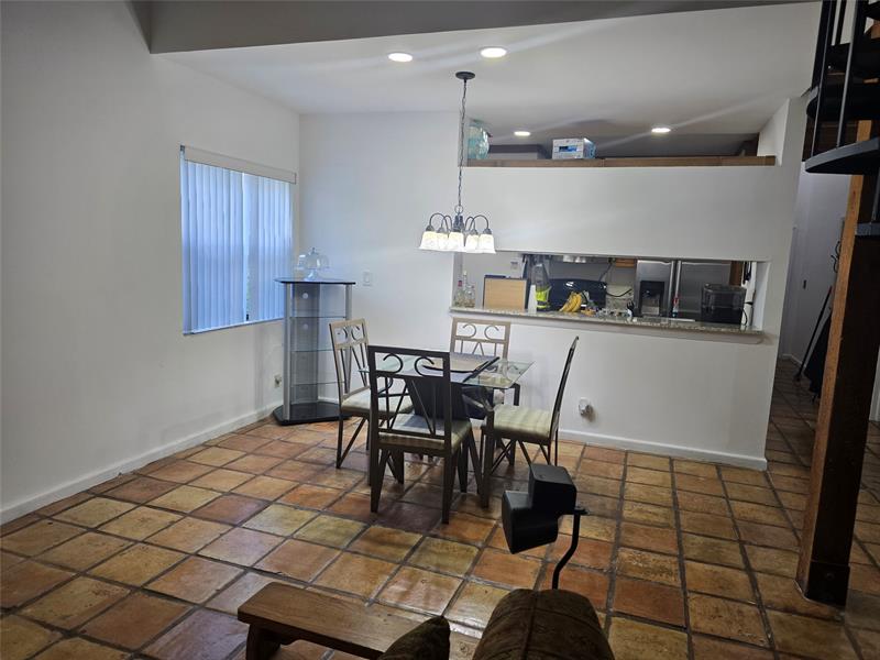 Image 6 of 25 For 7468 33rd St  7468