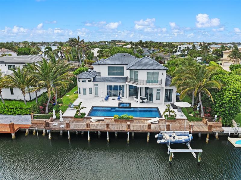 Image 47 of 55 For 81 Island Dr