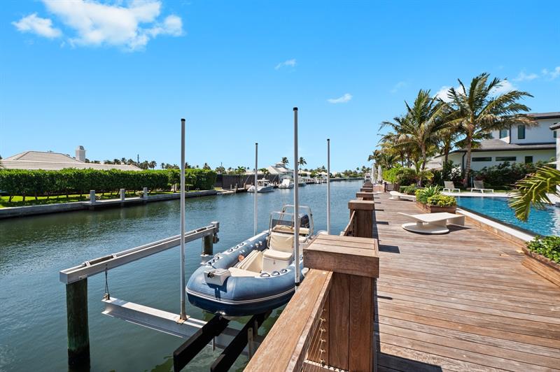 Image 49 of 55 For 81 Island Dr