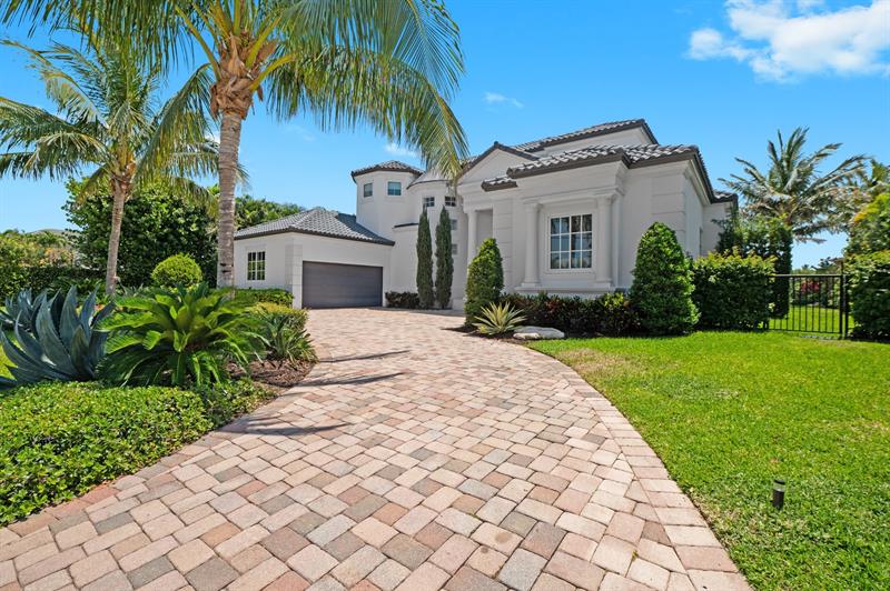 Image 5 of 55 For 81 Island Dr