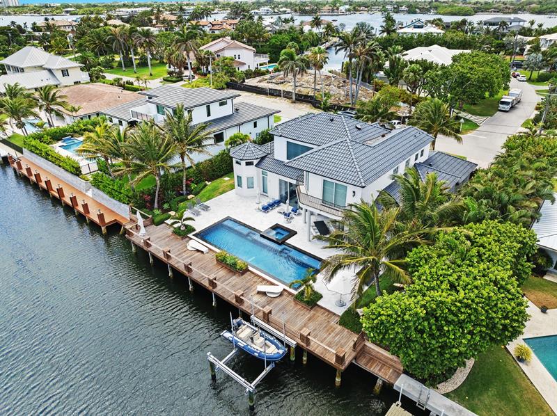 Image 51 of 55 For 81 Island Dr